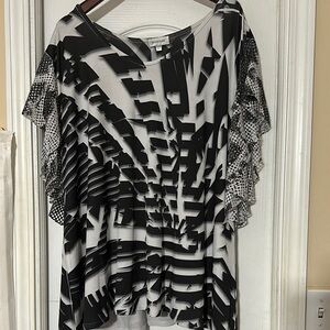 Chic Black and White Women's Top